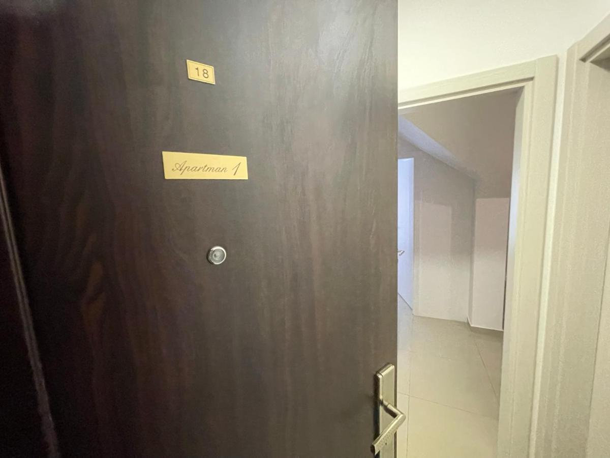 Ferienwohnung Apartman 1 Sremska Mitrovica Exterior foto