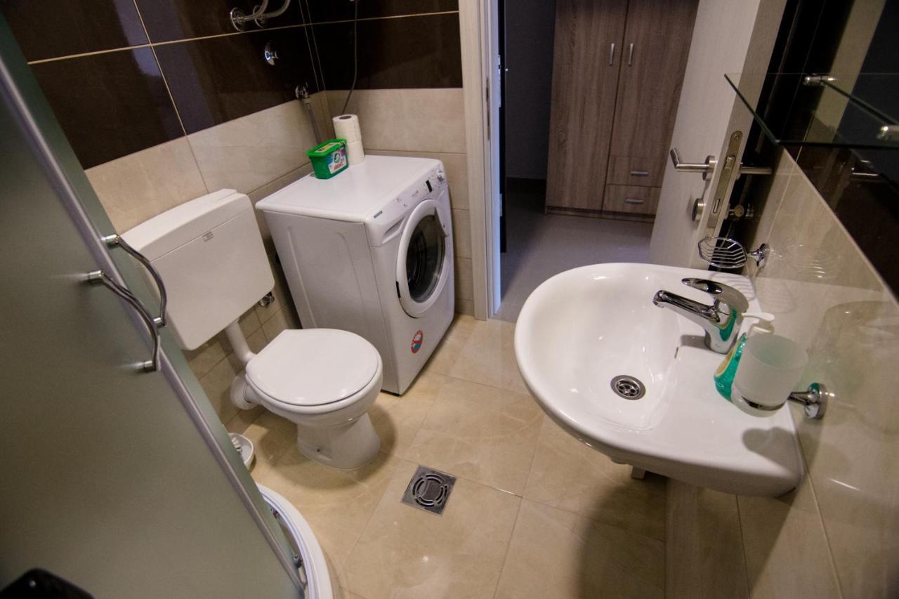 Ferienwohnung Apartman 1 Sremska Mitrovica Exterior foto